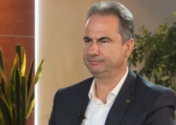 Reforma Terriroriale/ PS me 4 skenarë për uljen e numrit të bashkive, PD kërkon shtimin e tyre –