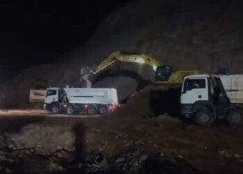 Dita e 10-të e bllokimit të Korridorit VIII, akoma nuk ka afat për hapja e rrugës –