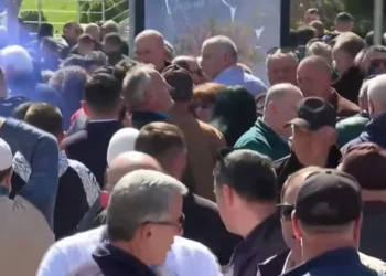 Faleminderit që erdhët, do vazhdojmë kryengritjen –