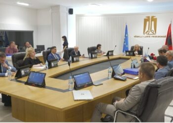 Anëtarit të KLP i publikohen mesazhe erotike me denoncuesen/ Institucioni: Po e verifikojmë –