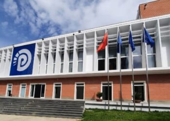 “Revolucion” digjital në PD, mbledhja e Kryesisë cakton 7 anëtarët e grupit për komunikimin –