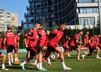 Risi dhe dy rikthime të bujshmë në Kombëtare, Sylvinho publikon listën për Play-off e Botërorit 2026 –