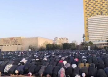 Pas 1 muaji agjërimi dhe sakrifice, besimtarët myslimanë kremtojnë sot Fitër Bajramin –