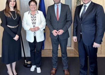 Korrupsioni i qeverisë mbetet sfida kryesore që pengon Shqipërinë drejt BE –