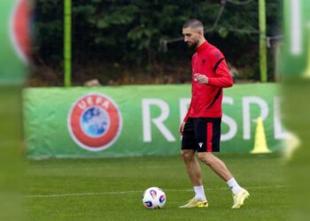 Ilir Daja e la në stol te Dinamo! Sylvinho befason me vendimin, e nxjerr në stërvitje me kuqezinjtë –