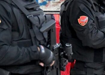 Operacion për kapjen e të shumëkërkuarit në Dibër, plagoset efektivi i forcave “Shqiponja” (Emri) –