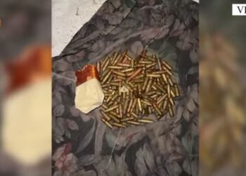 (VIDEO) Vlorë, arrestohet 35-vjeçari, i gjenden në banesë municion dhe tritol –