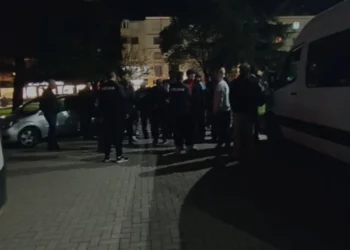 Sherr në ndeshjen e basketbollit Teuta-Besëlidhja, disa të shoqëruar në komisariat –