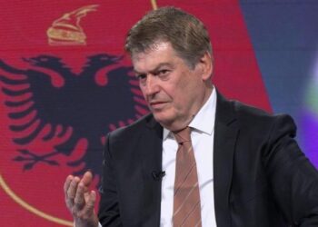 Me përjashtimin e Salianjit tregoi hapur që është komunist –