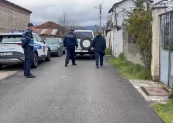 Ngjarja në Korçë, dyshohet se autori dhe viktima janë përleshur, ku u godit në kokë me një mjet të fortë –