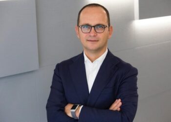 Njerëzit nuk “ushqehen” me kapituj –