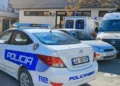 “Do ju vras”/ Djali mban peng prindërit, vetëplagoset pas ndërhyrjes së policisë –
