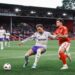 Aston Villa bie në Nottingham, Braga mund Freiburg në gjysmëfinalen e parë –