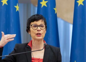 Mali i Zi harton Traktatin e Anëtarësimit në BE, Shqipëria e bllokuar pa mbyllur asnjë kapitull –