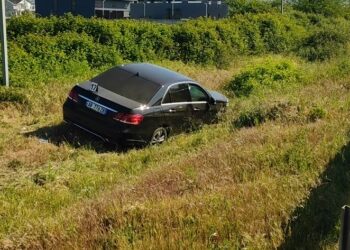 Dy makina përfundojnë në kanal pas një parakalimi të rrezikshëm në aksin Fushë Krujë–Durrës –