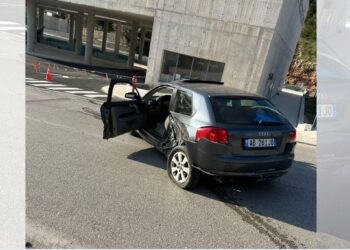 Aksident në Qafë-Gjashtë të Sarandës, një prej shoferëve dërgohet urgjent drejt Tiranës –