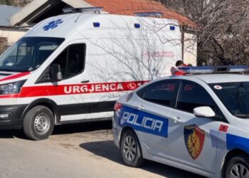 E rëndë në Peshkopi, burri tërhiqet zvarrë nga kali për 500 metra dhe ndërron jetë –