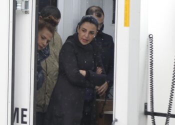 SPAK thellon hetimet ndaj Belinda Ballukut, kontrolle në banesat e familjarëve, sekuestrohen ‘prova’ –