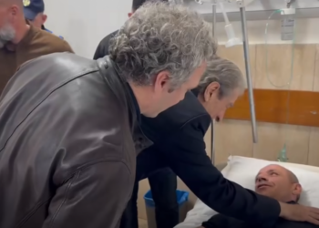 U trajtua shtazërisht në qeli nga banditët me uniformë.. –