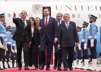 Vance dhe Ghalibaf – Kush janë dy drejtuesit e delegacioneve për bisedimet mes SHBA dhe Iranit –