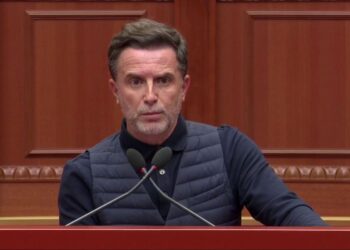 Domatja shitet 6 herë më shtrenjtë se sa importohet, tregu në abuzim skandaloz –