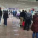 Radhë me orë të tëra në aeroporte, sistemi i ri kufitar “bllokon” udhëtarët –