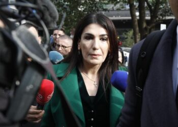 Mirlinda Karçanaj e AKSHI-t bën rekurs në Gjykatën e Lartë, kërkon heqjen e arrestit –