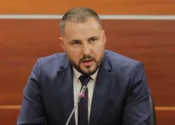 Klevis Qose shkarkohet si drejtues i Burgjeve, në vend të tij emërohet ish-drejtori i Tensionit të Lartë –