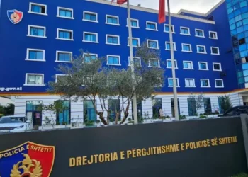 Vetëm 2 drejtues të shkarkuar, për 23 procesi u ndërpre (Emrat) –