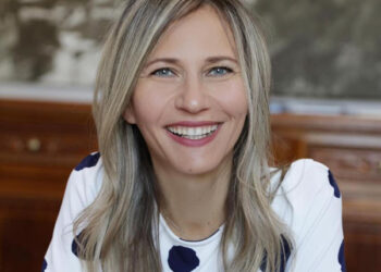 Nga indiferenca te rreziku dhe problemi i kufomave të qenve në qytet –