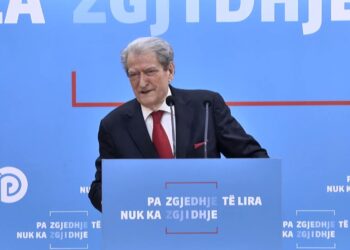 Digjet sikur të ishte kasolle –