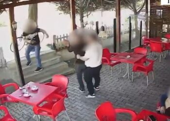 Panik në një lokal të Tiranës! 50-vjeçari tenton të vrasë me armë një 38-vjeçar (Video) –
