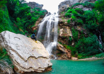 Turisti rrëzohet nga Ujëvara e Sotirës, dyshohet se ka humbur jetën –