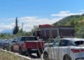 Fundjava sjell “bllokim” në Elbasan, radhë të gjata në dalje të autostradës –