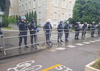 Protesta e opozitës, nis marshimi në Bulevard, 1500 punonjës policie në terren monitorojnë tubimin –