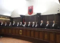 Politikanët lirohen nga paraburgim? Vendimi unifikues i Gjykatës së Lartë: Të vlerësohet profili dhe sjellja para izolimit