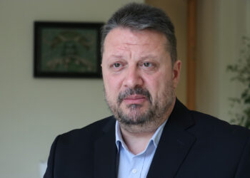 Qeveria lë fëmijët të shfrytëzohen, Shqipëria jashtë standardeve të BE-së –
