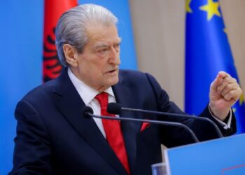 Opozita nuk ka pushime verore, do jetë në betejë të pandërprerë me mafien më të rrezikshme në Evropë –