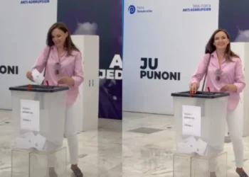 Në fletën e votimit është vetëm emri i Berishës, Jorida Tabaku këmben batuta me gazetarët: Ishte shkurt –