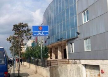 Tritol kantierit të kompanisë së ndërtimi në Kamëz, çfarë thotë policia –