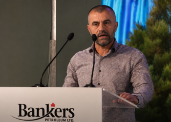 Mori 1.5 mln euro nga “Bankers”, Leonidha Çobo mbyll zyrën e tij të konsulencës –