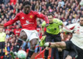 Manchester United fiton klasiken me Liverpool, siguron Champions League –