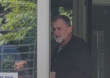 Skandali 2,1 MLD lekë i pastrimit të plazheve/ Tenderi “i qepur” për Fushën denoncohet në KPP, Rama nxjerr administratën në aksion –