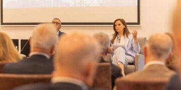Modeli aktual po dëmton Shqipërinë! S’ka integrim me një ekonomi që nuk prodhon –
