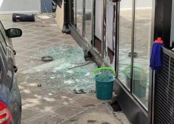 Tritol marketit të familjes Lika! Hakmarrje për atentatin ku u plagos polici? –
