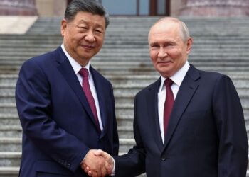 “Bota rrezikon të kthehet te ligji i xhunglës”, Xi kritikon Trumpin gjatë takimit me Putin në Pekin –