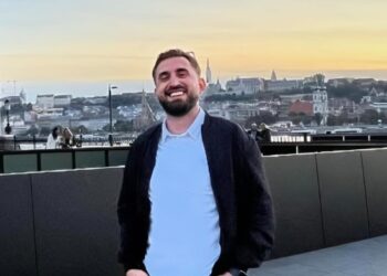 Zhdukja e 34-vjeçarit në Tiranë, arrestohet një person dhe një tjetër shpallet në kërkim –
