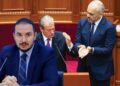 Shqiptarët po protestojnë kundër sistemit të kalbur të Ramës dhe Berishës, kam muaj që e kërkoj –