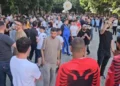 PD i bashkohet protestës për Zvërnecin, zbulohet SMS e shpërndarë nga degët –