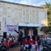 Protesta e Zvërnecit/ Të rinjtë e FRPD-së zhurmojnë folësit kur thërrasin “Berisha n’burg” –